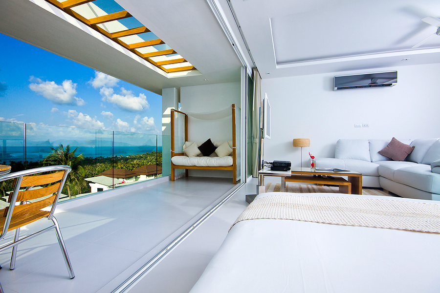 Luxury one bedroom ocean view penthouse suite balcony vista Koh Samui