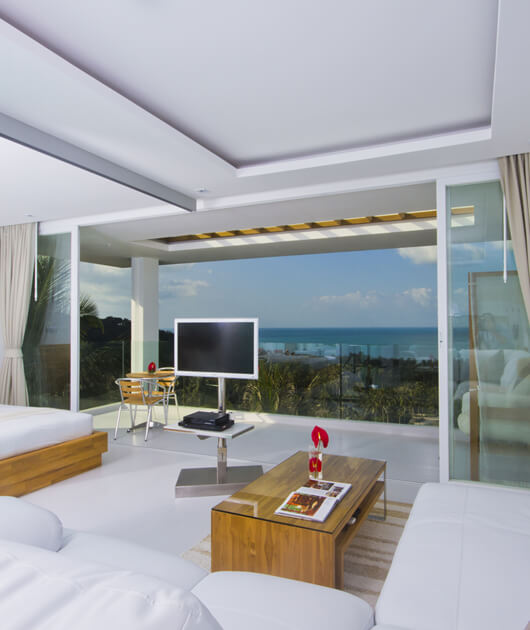 ONE BEDROOM OCEAN VIEW SUITE